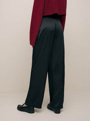 Olina Silk Short Pant