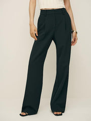 Alex Mid Rise Short Pant