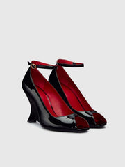 Cheri Wedge